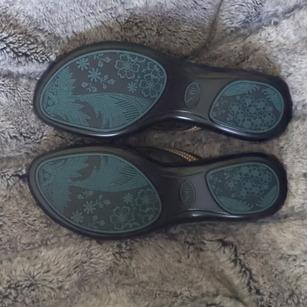 Women's Sofft Sandals sz 9 1/2W - Picture 4 of 5